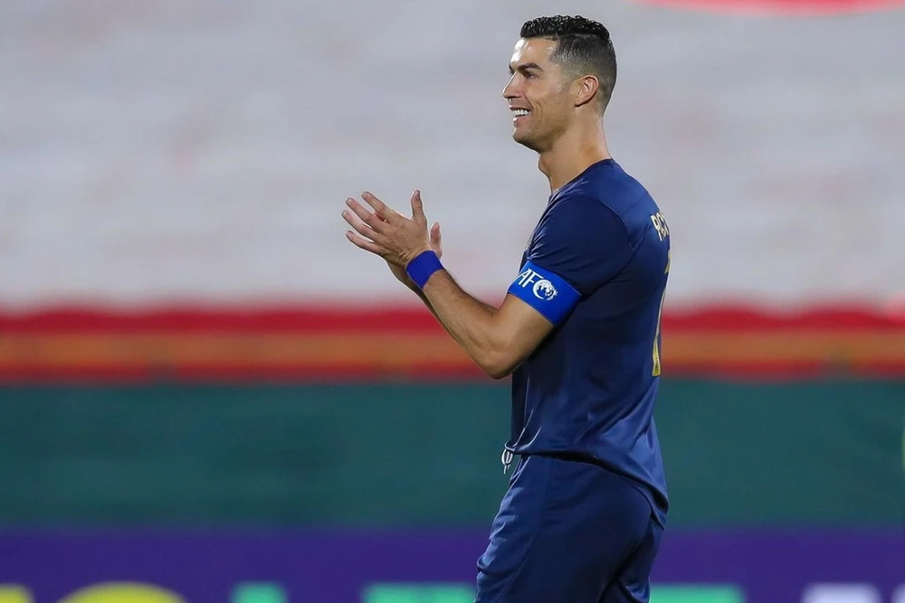 Sơ lược tiểu sử Cristiano Ronaldo